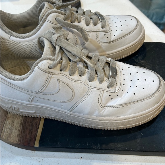 Nike Air Force ones - Picture 3 of 7